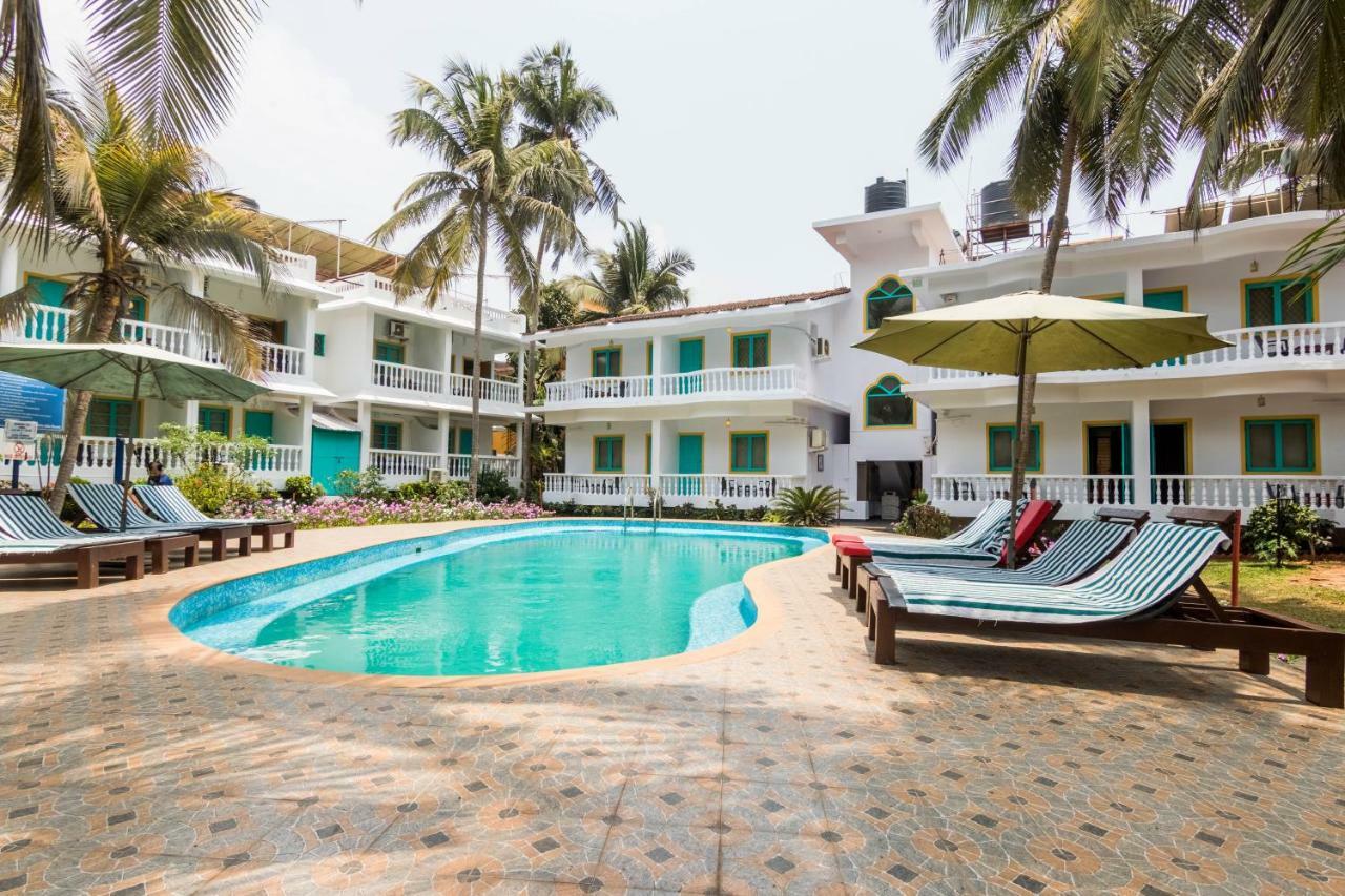Dona Julia Beach Resort Калангут Екстер'єр фото
